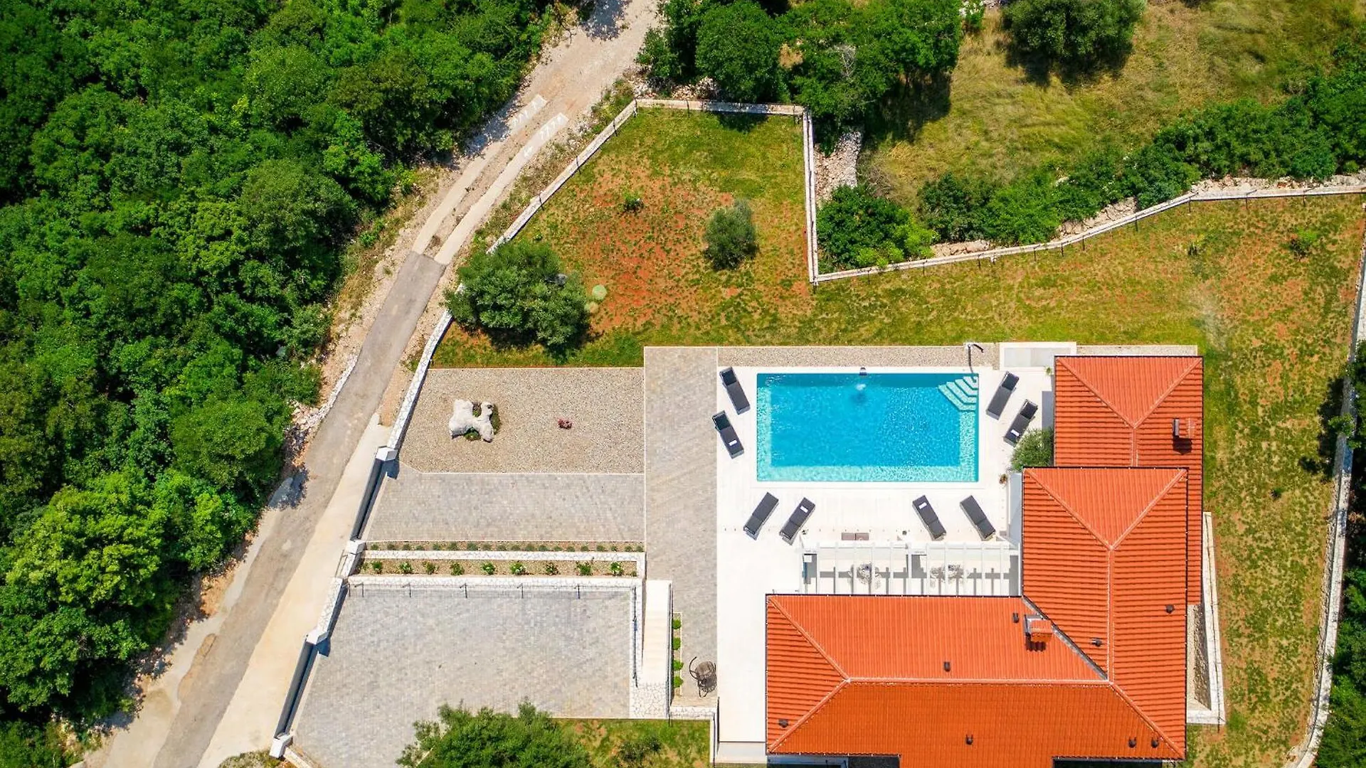 Beautiful Home In Viskovići Hébergement de vacances