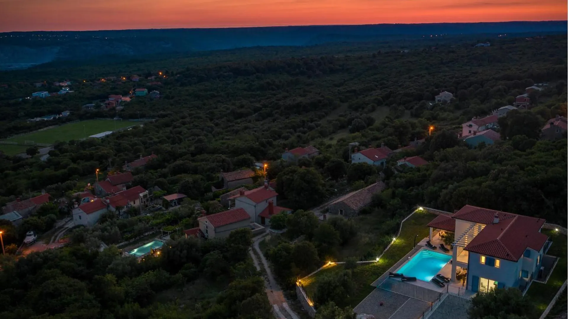 Beautiful Home In Viskovići Casa vacanze