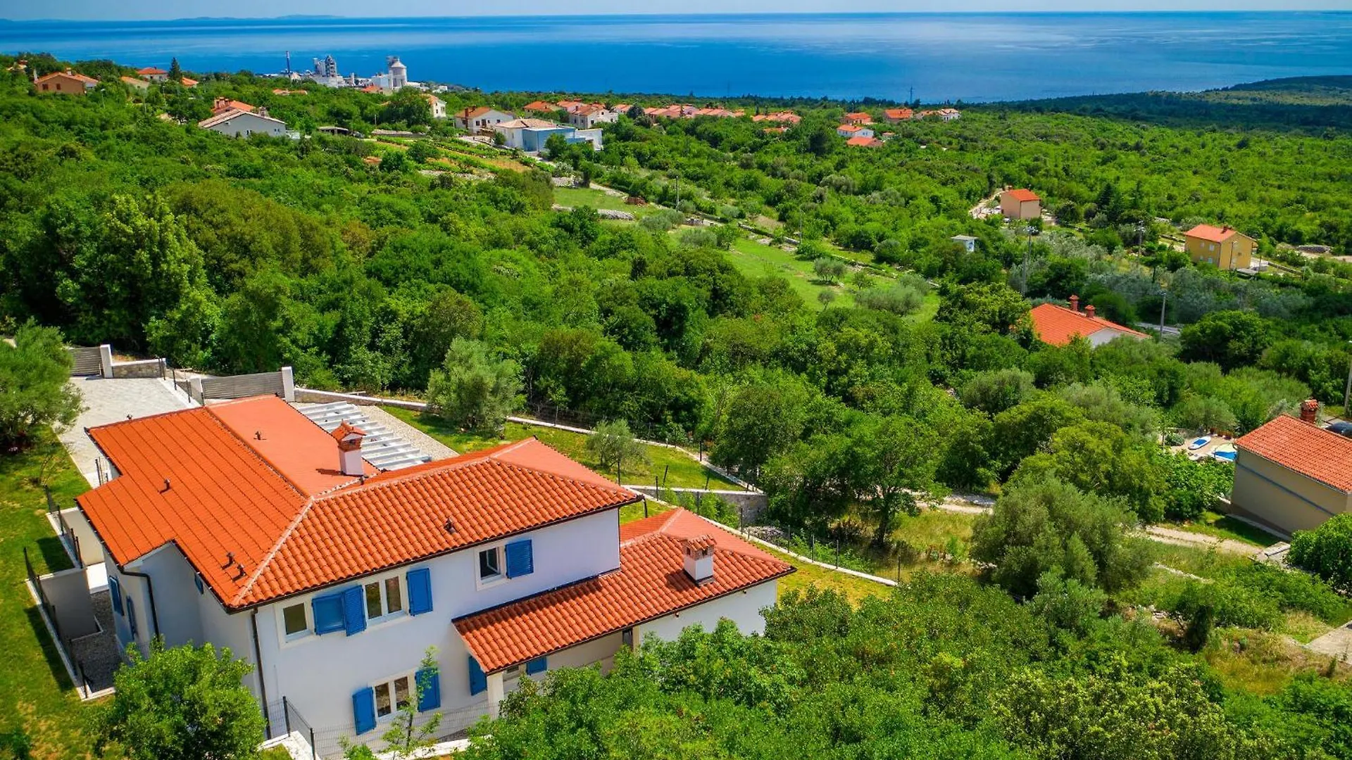 Beautiful Home In Viskovići Hébergement de vacances